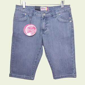 Demona Jeans Vintage Y2K Denim Bermuda Shorts Light Indigo Stitch Detail 4 NOS